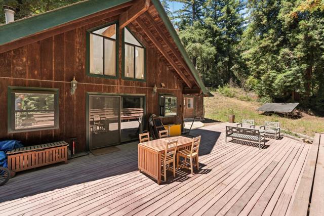 2305 Bear Canyon Road, Los Gatos CA: https://media.crmls.org/mediaz/188a4da5-915f-453a-859b-1d45c43517d7.jpg