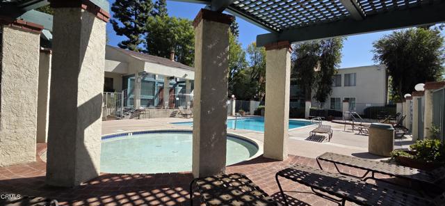Detail Gallery Image 38 of 46 For 5700 Etiwanda Ave #123,  Tarzana,  CA 91356 - 3 Beds | 2 Baths