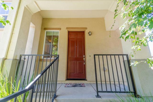 1024 Jena Terrace, Sunnyvale CA: https://media.crmls.org/mediaz/188b14ce-aa73-48c1-8628-21d31056bd86.jpg