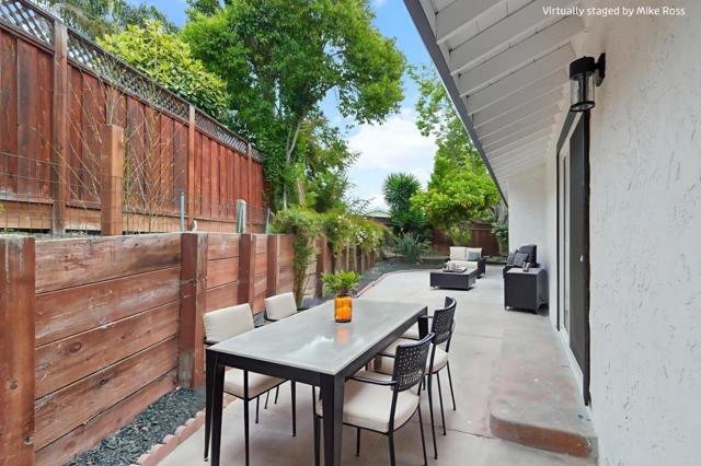 16 Melwood Court, Watsonville CA: https://media.crmls.org/mediaz/188beada-8652-421c-bc16-ced34afa625b.jpg