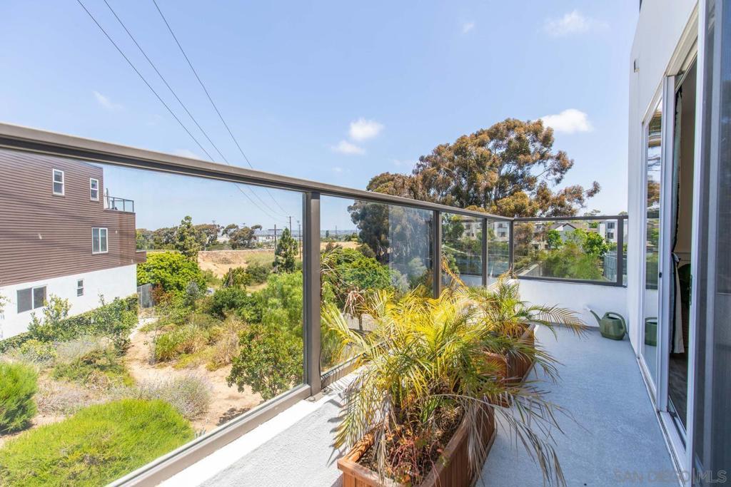 4100 Voltaire St - photo 8