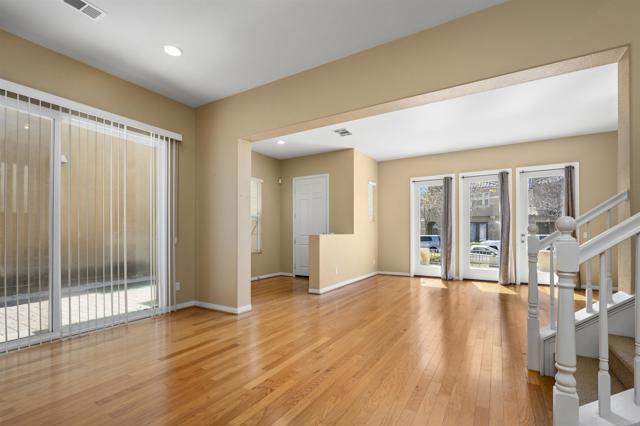 1703 O'CONNOR AVE, Chula Vista CA: https://media.crmls.org/mediaz/188f9212-ed0f-425f-aac4-49d06d000cdf.jpg