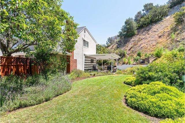 5483 Maisel Way, San Diego CA: https://media.crmls.org/mediaz/189095fd-eb68-4e40-a258-50d9bf6feca2.jpg