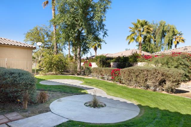 82126 Travolta Ave Avenue, Indio CA: https://media.crmls.org/mediaz/18931a3b-4f9c-4d0e-879e-9dfd436d1454.jpg