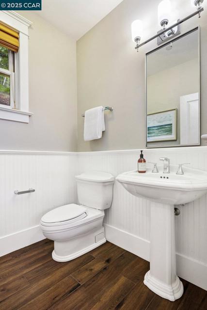 775 Kirkcrest Rd, Danville CA: https://media.crmls.org/mediaz/18938e06-d51e-49c3-8a82-5fa3558cd68f.jpg