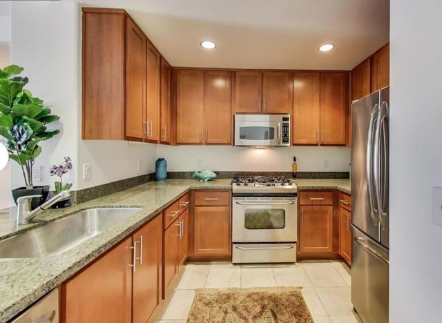 423 7th Street, Oakland CA: https://media.crmls.org/mediaz/18939751-55ea-4a01-afc8-606db84048a2.jpg