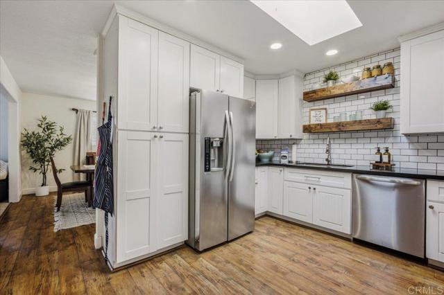 Detail Gallery Image 18 of 60 For 258 Vista Grande, Escondido,  CA 92025 - 3 Beds | 2 Baths