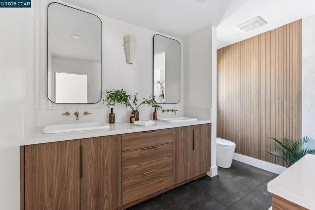 1773 Risdon Road, Concord CA: https://media.crmls.org/mediaz/1894b9bc-1dde-42fa-ba47-9e3c45ddbe36.jpg