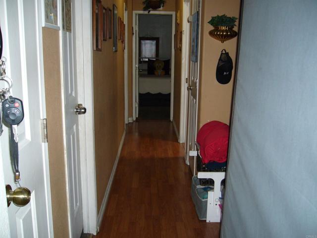 9902 Jamacha Blvd., Spring Valley CA: https://media.crmls.org/mediaz/18956079-3542-44df-84ea-dd95a7473e98.jpg