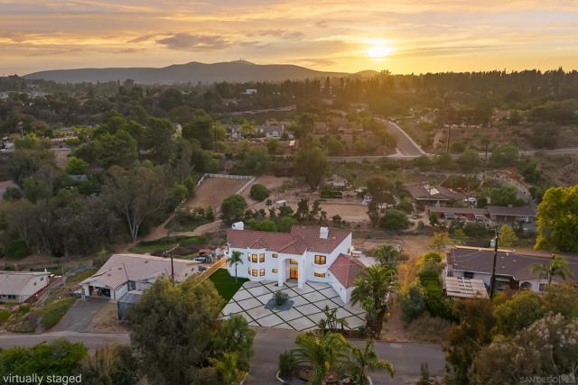 15032 Heath Dr, Poway CA: https://media.crmls.org/mediaz/18959520-7304-44c4-87ba-5d92a197e4f2.jpg
