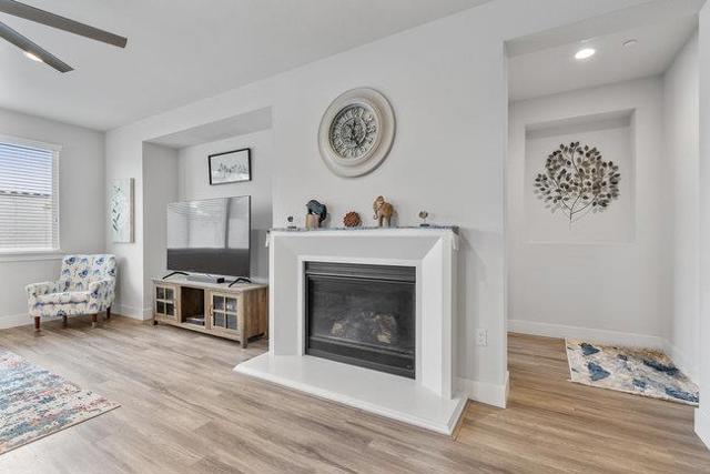 256 Copperleaf Lane, San Juan Bautista CA: https://media.crmls.org/mediaz/1895d917-852b-4740-ba73-a46e62108c86.jpg