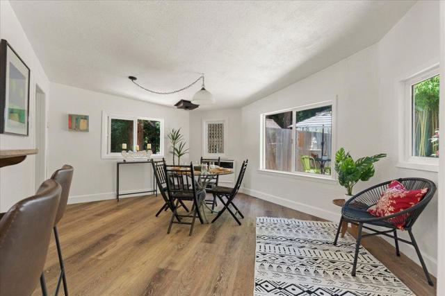 900 Lakeside Drive, Felton CA: https://media.crmls.org/mediaz/1895f522-0d05-453a-9920-2a3eef168e9c.jpg