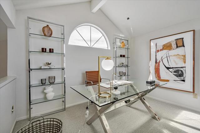 1308 Danberry Lane, Daly City CA: https://media.crmls.org/mediaz/1896fe0b-068e-4f60-a081-300436d6fffd.jpg