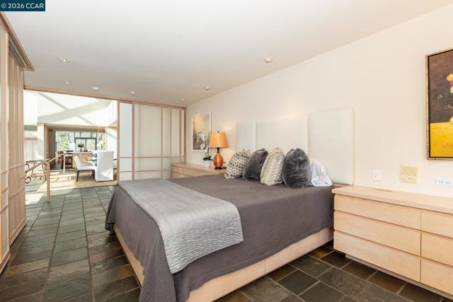 Image 26 of 55 For 319 Tappan Ter