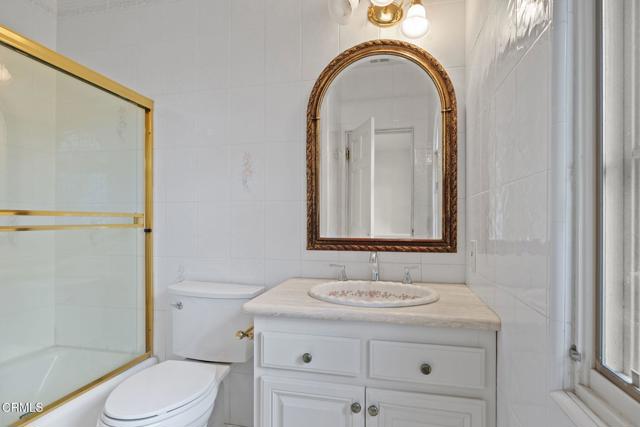 5287 N Creston Lane, Somis CA: https://media.crmls.org/mediaz/1897ba69-acee-471c-b0b3-fb6bd62515a8.jpg