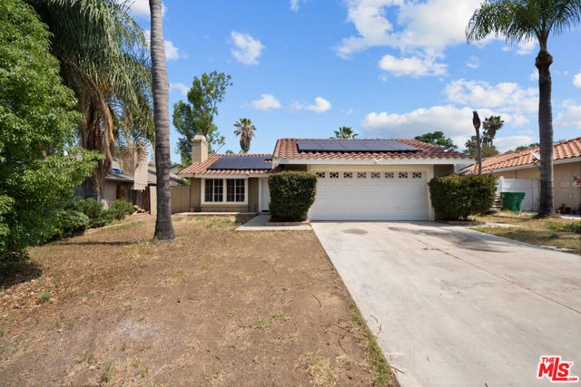 25626 Vespucci Avenue, Moreno Valley CA: https://media.crmls.org/mediaz/1897bc22-6163-4754-a017-ed19b28b6479.jpg