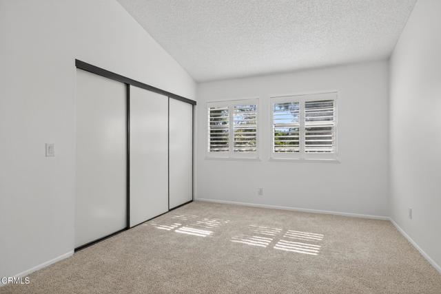 4993 Telephone Road, Ventura CA: https://media.crmls.org/mediaz/1898a1cb-9895-4e40-8a6a-df9e777e4521.jpg