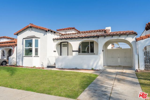 1261 80th Street, Los Angeles, California 90044, 4 Bedrooms Bedrooms, ,2 BathroomsBathrooms,Single Family Residence,For Sale,80th,25508555