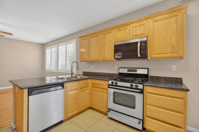 5817 Spring Flower Drive, Elk Grove CA: https://media.crmls.org/mediaz/189a920e-80d1-42ce-a848-2acf0e3fc47f.jpg