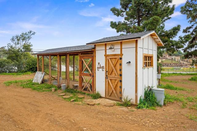 Home for Sale in Vista