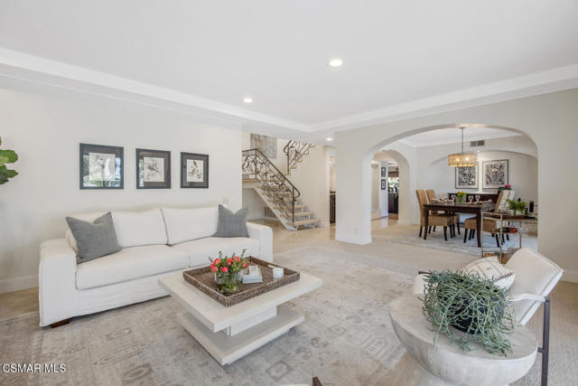 3901 Via Verde, Thousand Oaks CA: https://media.crmls.org/mediaz/189ce448-2aac-4828-be77-08d307ccb7d0.jpg