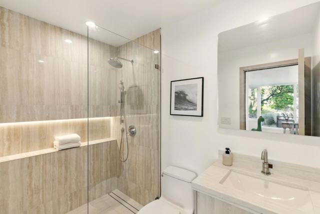 1756 14th Avenue, San Francisco CA: https://media.crmls.org/mediaz/189d2f74-3c79-485b-9a97-14482538b3ad.jpg