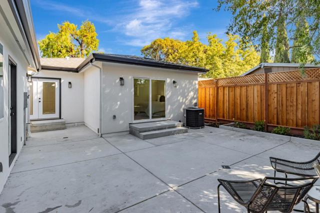 1372 Davis Street, San Jose CA: https://media.crmls.org/mediaz/189d538e-1b1c-4ac9-90f4-e7aff0a11c81.jpg