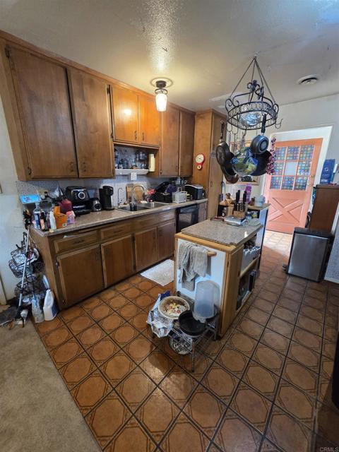 1361 California Street, Imperial Beach CA: https://media.crmls.org/mediaz/189d7638-8ced-448a-8937-5eb261848055.jpg