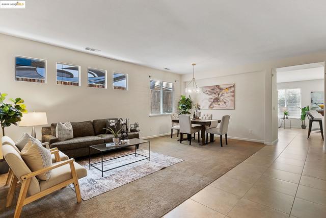 3680 Mallard Ct, Antioch CA: https://media.crmls.org/mediaz/189e8c13-9167-453d-b0a1-c366aa9f91b1.jpg
