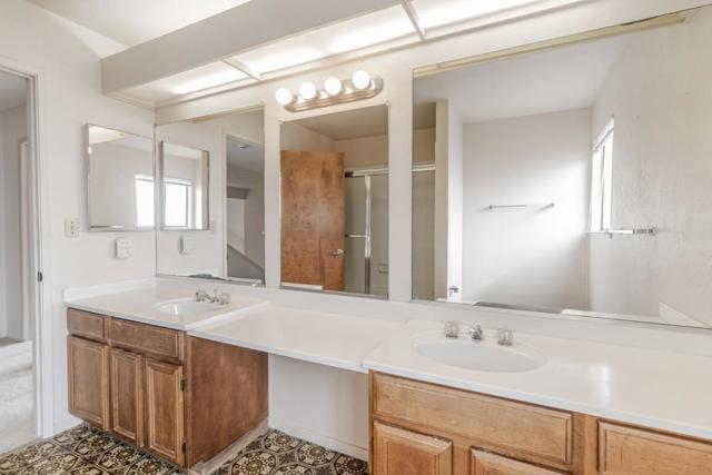 483 Winged Foot Road, Half Moon Bay CA: https://media.crmls.org/mediaz/189fb83c-2aee-4251-b2e7-6db78553c3c7.jpg