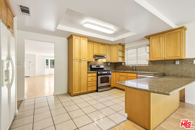 22451 Dolorosa Street photo 6