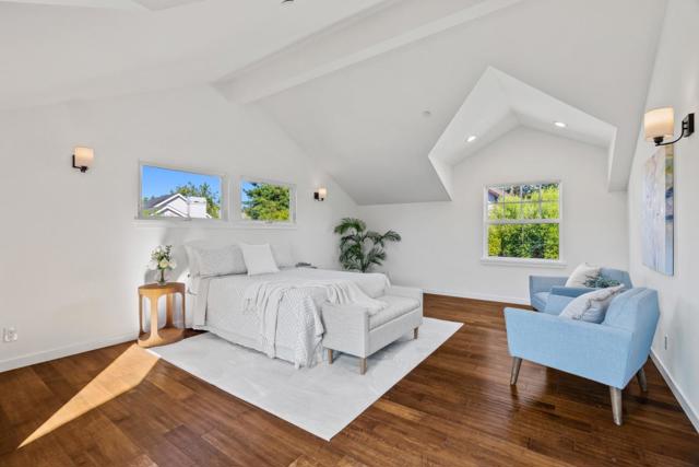 2200 Dolphin Drive, Aptos CA: https://media.crmls.org/mediaz/18a299be-97cf-468f-b6e5-60d5d73eedf2.jpg