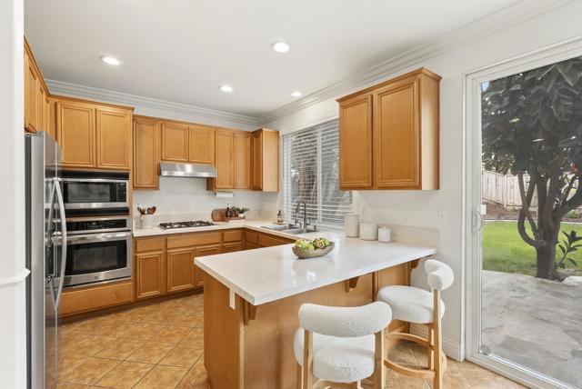 1317 Monte Sereno Avenue, Chula Vista CA: https://media.crmls.org/mediaz/18a6f2c6-54a6-4e22-b2aa-1bd89185bfbd.jpg