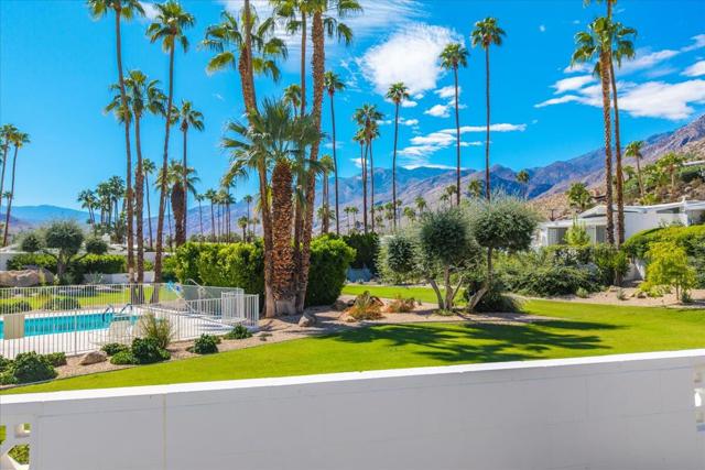211 E Canyon Vista Drive, Palm Springs CA: https://media.crmls.org/mediaz/18a7e7f8-c1e6-461c-a75e-5f1e01cc411f.jpg