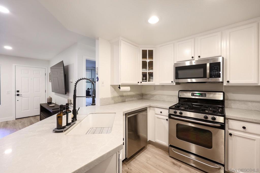 12570 Carmel Creek - photo 10