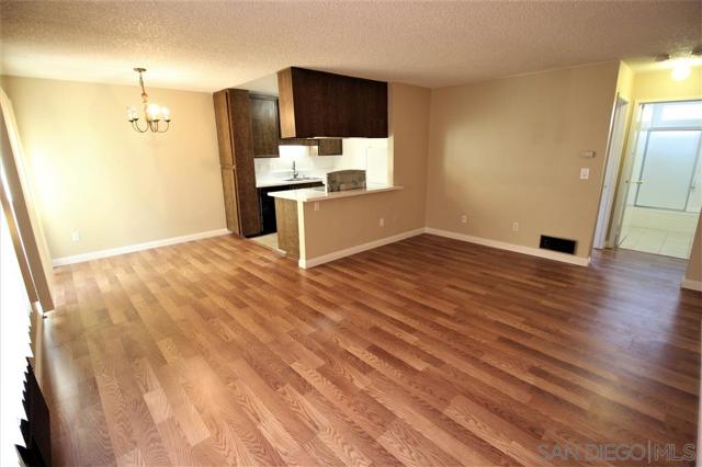 9528 Carroll Canyon Rd, San Diego CA: https://media.crmls.org/mediaz/18a89b98-877d-4b0f-a1cb-410bad9c4d14.jpg
