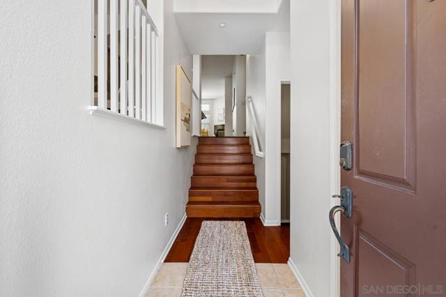 4880 Paramount Dr, San Diego CA: https://media.crmls.org/mediaz/18a961f1-69a8-49e9-8844-9e1b8828080b.jpg