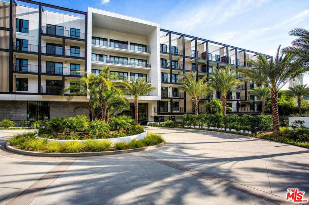 1825 N Las Palmas Avenue 337, Los Angeles, CA 90028