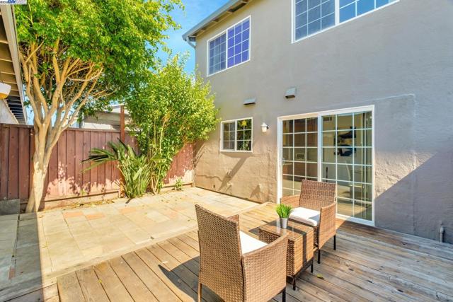 4312 Solano Way, Union City CA: https://media.crmls.org/mediaz/18ab32b8-6328-4fff-bb76-5190b1405f84.jpg