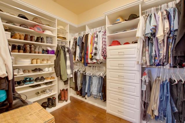 303 Taryn Court, Hollister CA: https://media.crmls.org/mediaz/18abc325-0d40-4451-bc06-a0ae31cd957b.jpg