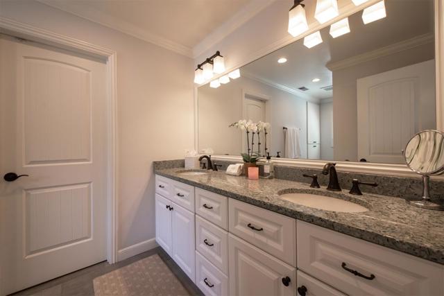 1360 Elder Avenue, Menlo Park CA: https://media.crmls.org/mediaz/18abec9a-a935-4261-890b-c635fa3986ff.jpg
