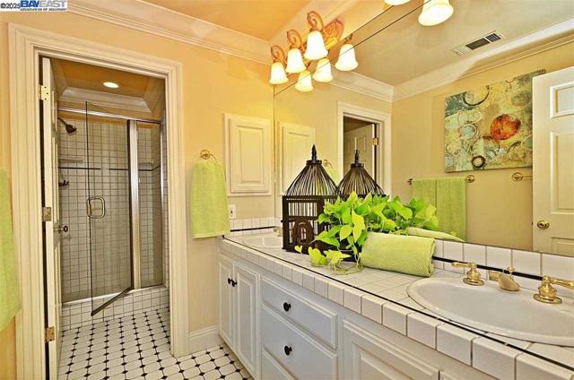 5045 Blackhawk Dr., Danville CA: https://media.crmls.org/mediaz/18ac8273-bc62-4dc1-8bf5-cc73c6f1bfc8.jpg
