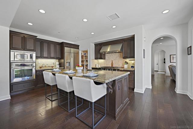 17216 Turf Club Dr, San Diego CA: https://media.crmls.org/mediaz/18adc4d9-ab79-4d9e-96a8-3a68d870fc94.jpg