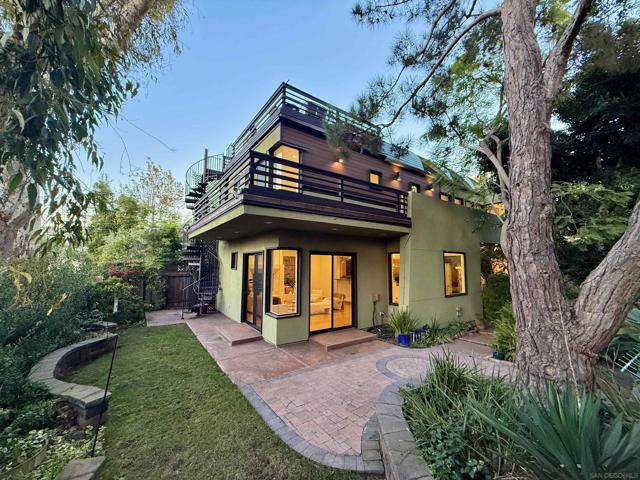 3566 Albatross St, San Diego CA: https://media.crmls.org/mediaz/18ae135b-31b6-462a-b0ff-936d1d29b600.jpg