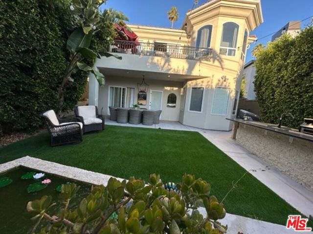 136 Via Los Miradores, Redondo Beach, California 90277, 4 Bedrooms Bedrooms, ,3 BathroomsBathrooms,Residential,Sold,Via Los Miradores,23294447