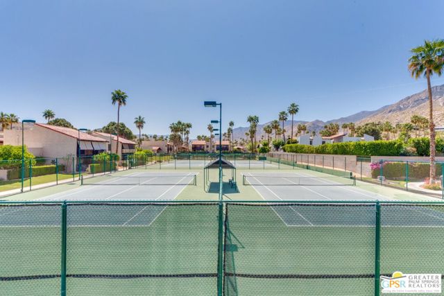 2170 S Palm Canyon Drive, Palm Springs CA: https://media.crmls.org/mediaz/18aedf0d-8662-47bb-948f-25f4e36fe11b.jpg