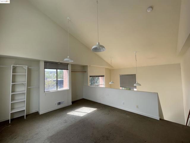 Image 15 of 23 For 6450 Doyle Street