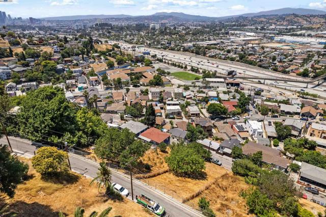 0 Ramboz Dr, Los Angeles CA: https://media.crmls.org/mediaz/18af6396-4712-4dfe-a824-ef62ce10e9ae.jpg