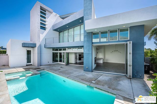 1007 Ziel Drive, Palm Springs CA: https://media.crmls.org/mediaz/18b02cc8-ba76-4c65-ba2d-f1619d210103.jpg