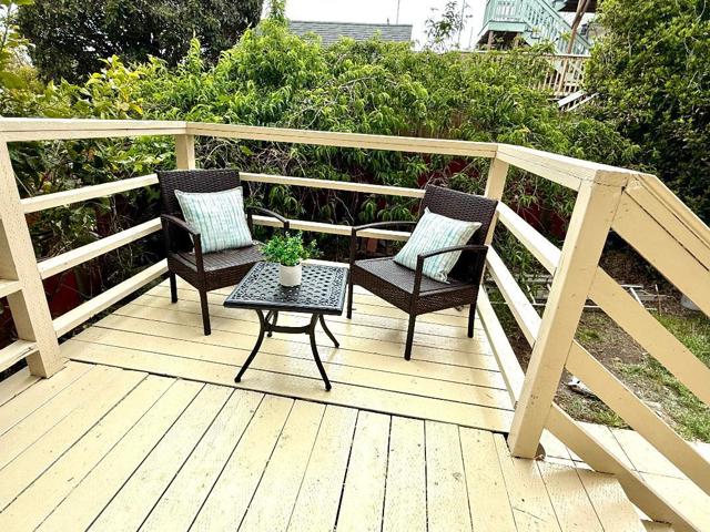 900 Hillside Boulevard, Daly City CA: https://media.crmls.org/mediaz/18b0a7ed-887b-4bc3-8351-89ac99c8040c.jpg